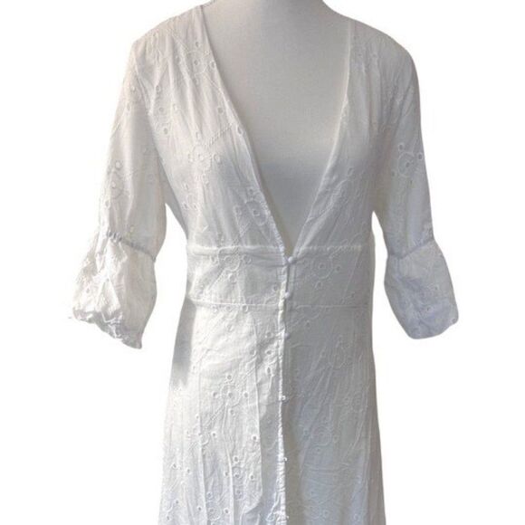 Dress, maxi, cover up, maxi, NWOT,  STUNNING, eyelet , fitted to curves, lined - Picture 1 of 16